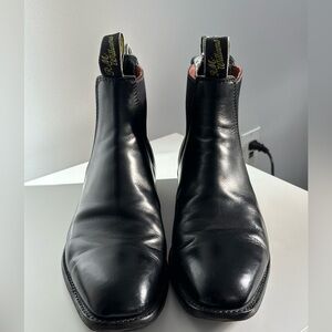 listing-status-banner